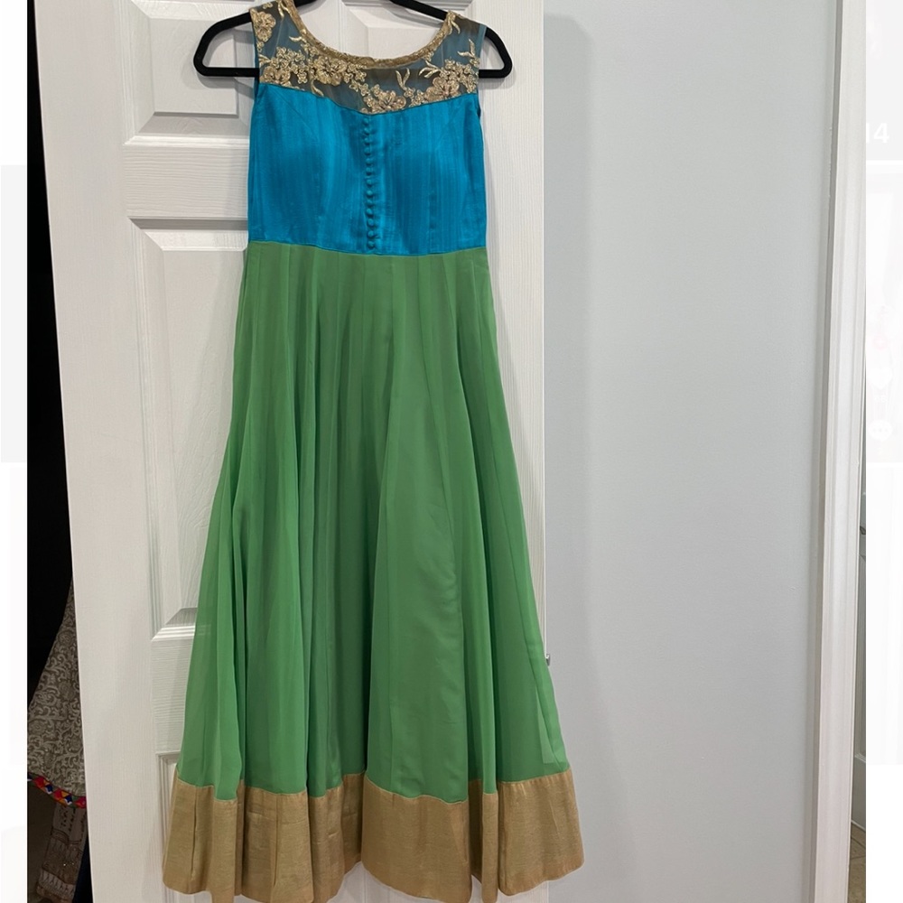 Indian outfit